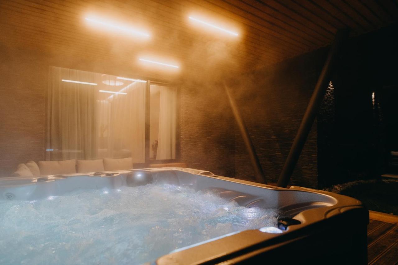 Skri Chalets Liptovsky Mikulas Bagian luar foto
