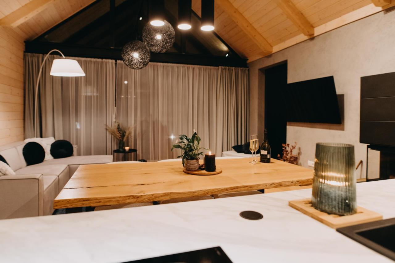 Skri Chalets Liptovsky Mikulas Bagian luar foto